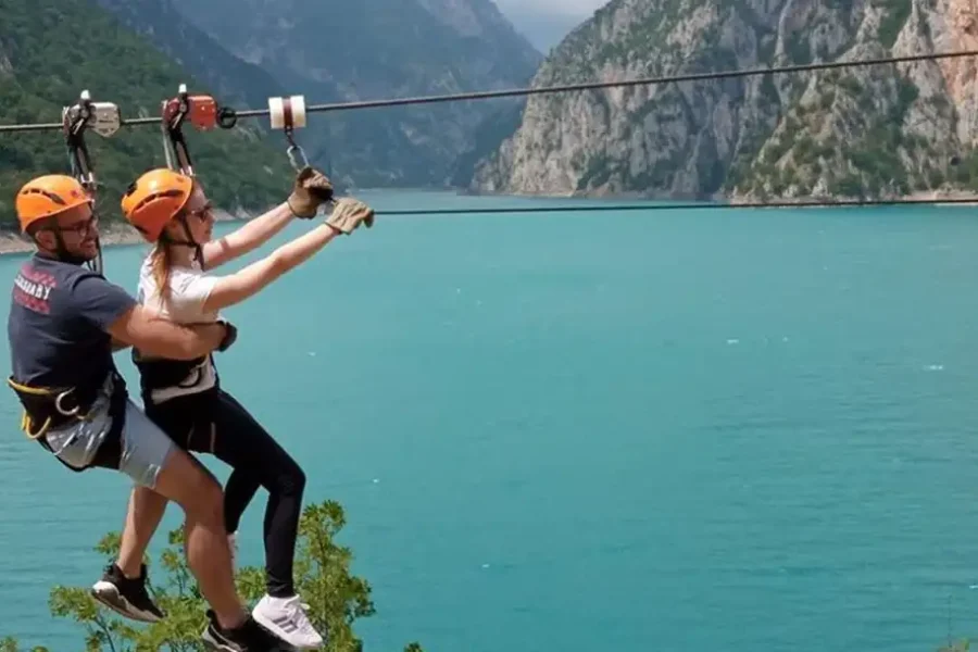 zip line piva lake
